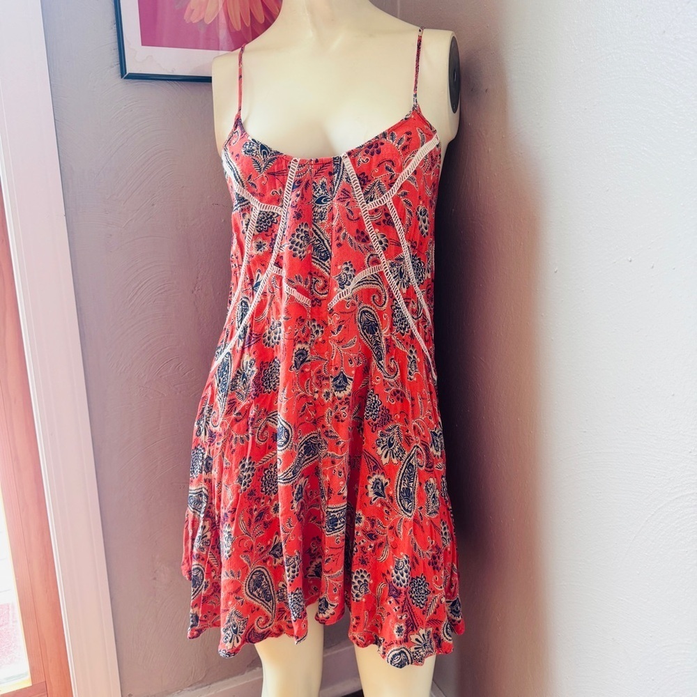 Sun & shadow summer dress